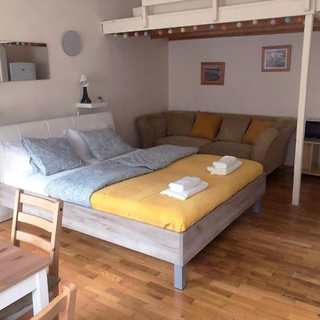V57 Apartment Oktogon Budapest Eksteriør bilde