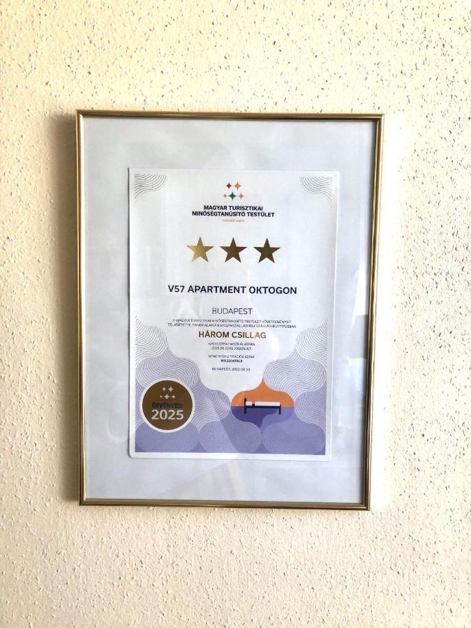 V57 Apartment Oktogon Budapest Eksteriør bilde