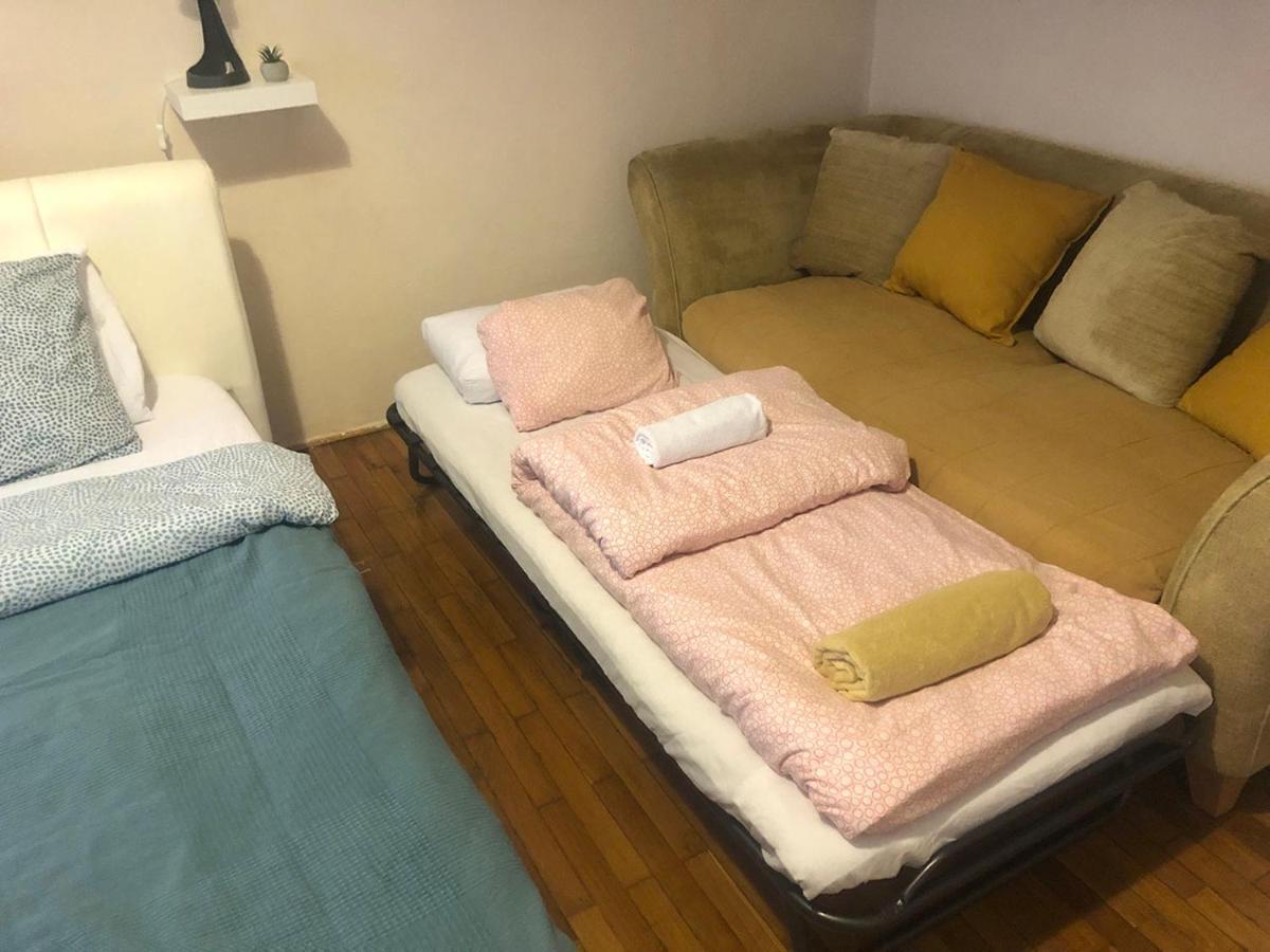 V57 Apartment Oktogon Budapest Eksteriør bilde