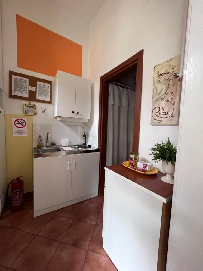 V57 Apartment Oktogon Budapest Eksteriør bilde